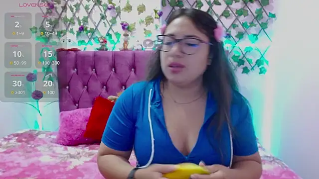 Snapshot of Anny__cute chatting on 20, 3, 2025 Anny  cute online show from 20, 3, 2025