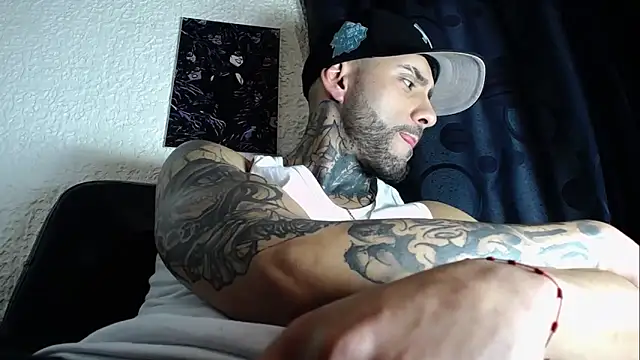 Snapshot of dante_d_angelo_ chatting on 22, 10, 2025 dante d angelo online show from 22, 10, 2025