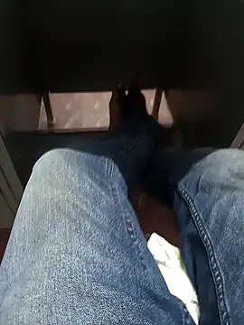 Snapshot of Tn_localboy69 chatting on 13, 3, 2025 Tn localboy69 online show from 13, 3, 2025