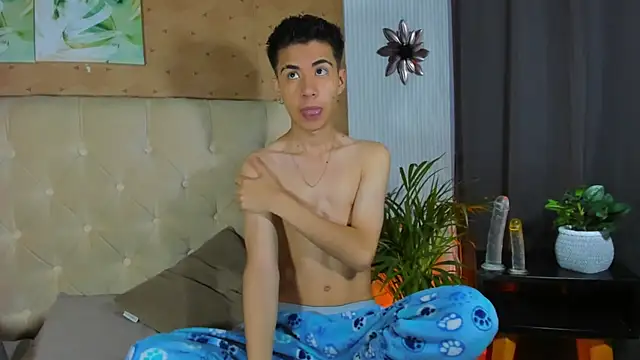 Snapshot of dads_rider chatting on 6, 3, 2025 dads rider online show from 6, 3, 2025