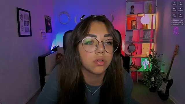 kiki swan online show from 13, 7, 2026