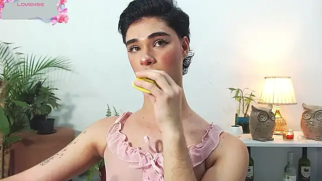 juanes puthee online show from 2, 3, 2026