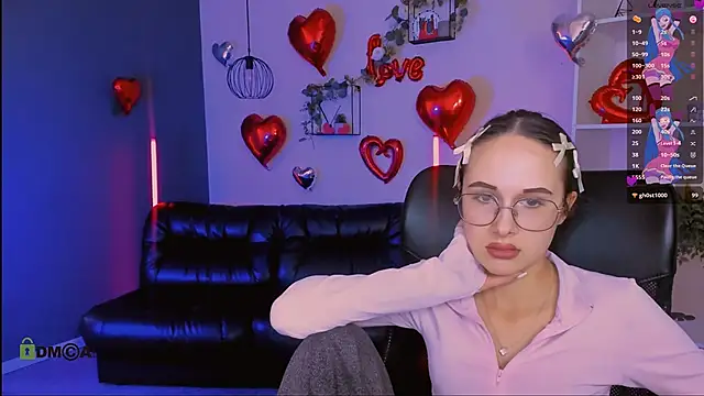 mona cloud online show from 28, 2, 2026