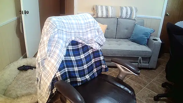 superbearboss online show from 9, 4, 2026