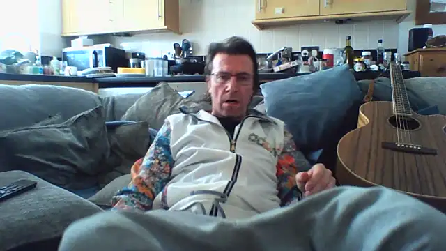 Snapshot of Grower_and_shower chatting on 22, 5, 2026 Grower and shower online show from 22, 5, 2026