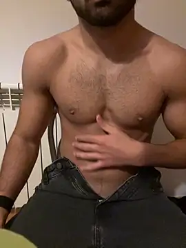 Snapshot of LucianDraven chatting on 27, 9, 2025 LucianDraven online show from 27, 9, 2025