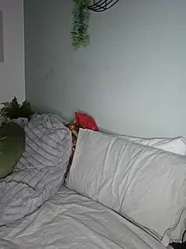 Saucy-Serenity online show from 13, 3, 2026