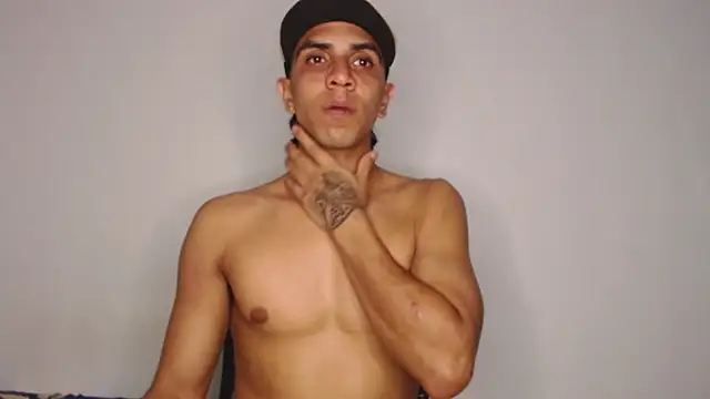 Monkey uchiha777 online show from 13, 12, 2025