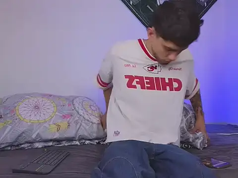 samevansx  online show from 20, 9, 2025