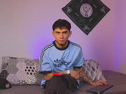 samevansx  online show from 27, 9, 2025