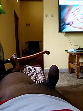 Snapshot of Zombiejack chatting on 1, 12, 2025 Zombiejack online show from 1, 12, 2025