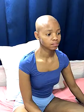 BondiBitch online show from 3, 11, 2025