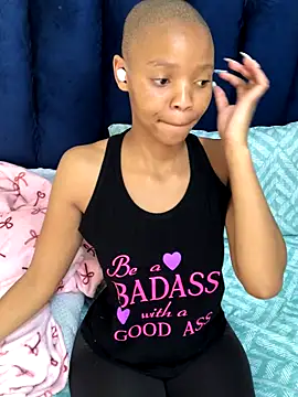 BondiBitch online show from 8, 11, 2025