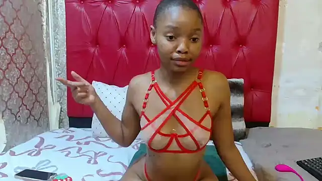 BondiBitch online show from 16, 12, 2025