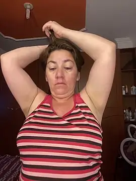 Luna-nevada online show from 2, 2, 2026