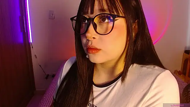 Oliviargf online show from 6, 3, 2026