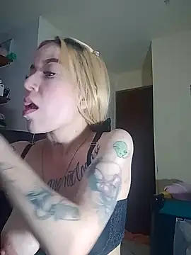 Snapshot of sara_crushx chatting on 21, 3, 2025 sara crushx online show from 21, 3, 2025