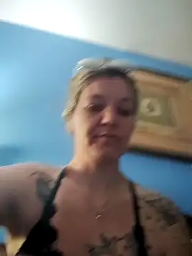 sexytattedbabe online show from 1, 11, 2025