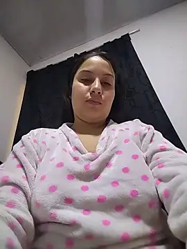 Snapshot of esmeralda_jadees chatting on 16, 5, 2026 esmeralda jadees online show from 16, 5, 2026