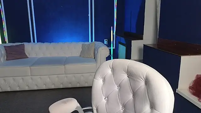 Snapshot of Kira_Kenet chatting on 12, 3, 2025 Kira Kenet online show from 12, 3, 2025