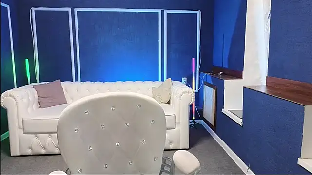 Snapshot of Kira_Kenet chatting on 19, 3, 2025 Kira Kenet online show from 19, 3, 2025