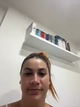 Snapshot of roldanmary chatting on 11, 3, 2025 roldanmary online show from 11, 3, 2025