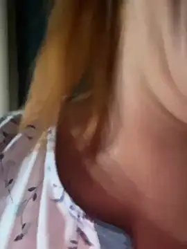 Snapshot of roldanmary chatting on 17, 3, 2025 roldanmary online show from 17, 3, 2025