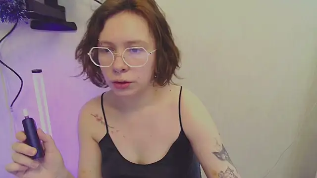 Lil foxxx online show from 18, 12, 2025