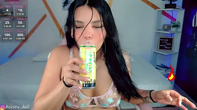 Ashley dolll online show from 18, 3, 2025