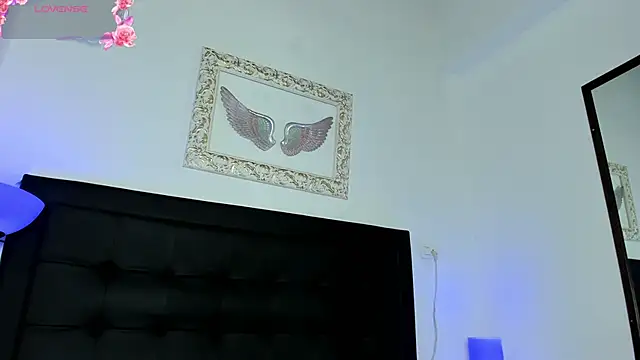 Lola Blondie online show from 2, 10, 2025