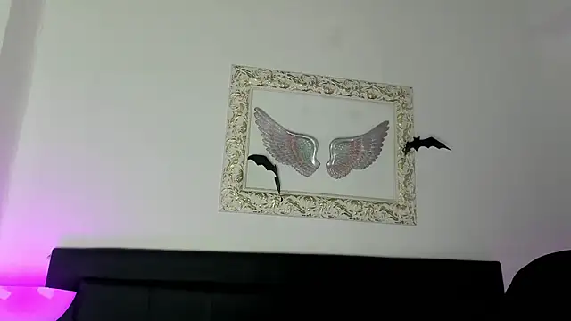 Lola Blondie online show from 28, 10, 2025