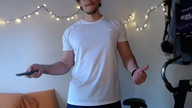 Snapshot of chicoinhibido chatting on 15, 12, 2025 chicoinhibido online show from 15, 12, 2025