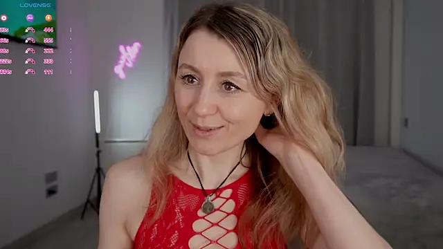   Milana     online show from 13, 4, 2026