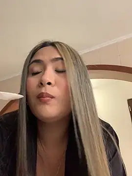 Snapshot of megan_jonesss chatting on 12, 9, 2025 megan jonesss online show from 12, 9, 2025