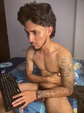 Snapshot of Zayn_kane chatting on 4, 7, 2026 Zayn kane online show from 4, 7, 2026
