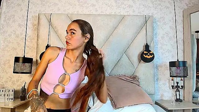 Snapshot of AmbarRaj chatting on 25, 10, 2025 AmbarRaj online show from 25, 10, 2025