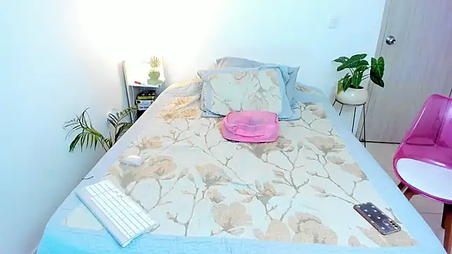 roxy hell online show from 20, 2, 2026