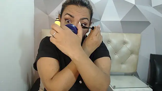 Milf-Prettyboobs online show from 13, 2, 2026