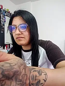 DaniPoison online show from 21, 11, 2025