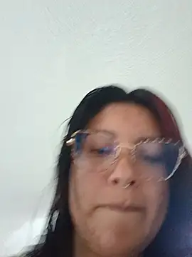 Snapshot of DaniPoison chatting on 16, 5, 2026 DaniPoison online show from 16, 5, 2026