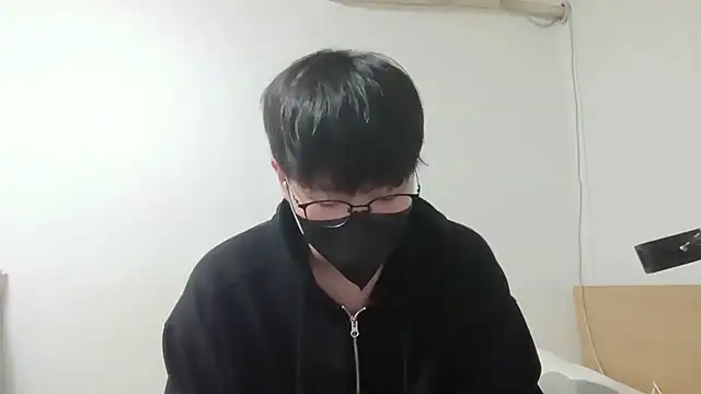 Snapshot of shudjk chatting on 12, 10, 2025 shudjk online show from 12, 10, 2025