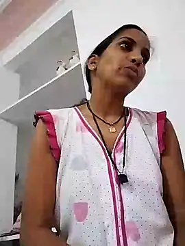Snapshot of Hotty-Nidhi chatting on 12, 3, 2025 Hotty-Nidhi online show from 12, 3, 2025