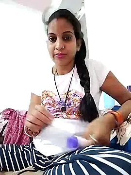 Snapshot of Hotty-Nidhi chatting on 12, 3, 2025 Hotty-Nidhi online show from 12, 3, 2025