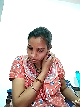 Snapshot of Hotty-Nidhi chatting on 13, 3, 2025 Hotty-Nidhi online show from 13, 3, 2025