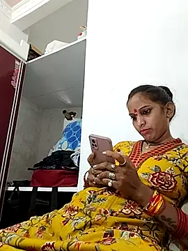 Snapshot of Hotty-Nidhi chatting on 28, 9, 2025 Hotty-Nidhi online show from 28, 9, 2025
