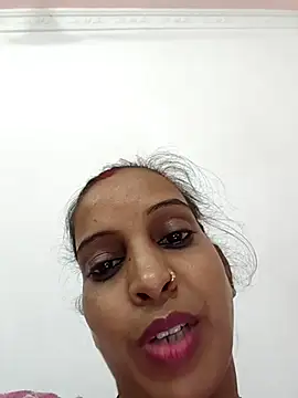 Snapshot of Hotty-Nidhi chatting on 13, 10, 2025 Hotty-Nidhi online show from 13, 10, 2025