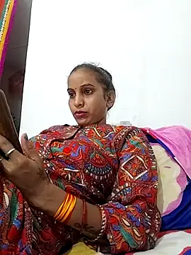 Snapshot of Hotty-Nidhi chatting on 26, 10, 2025 Hotty-Nidhi online show from 26, 10, 2025