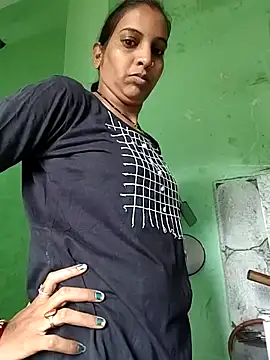 Snapshot of Hotty-Nidhi chatting on 29, 10, 2025 Hotty-Nidhi online show from 29, 10, 2025