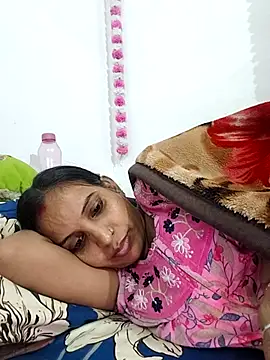 Snapshot of Hotty-Nidhi chatting on 20, 11, 2025 Hotty-Nidhi online show from 20, 11, 2025