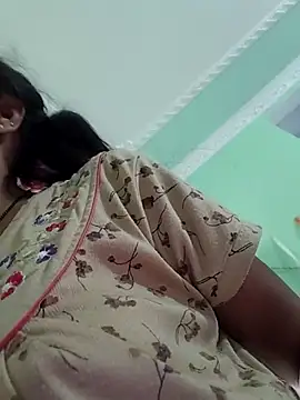 Snapshot of Hotty-Nidhi chatting on 22, 11, 2025 Hotty-Nidhi online show from 22, 11, 2025